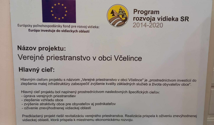 Aktuality / Publicita projektu Verejné priestranstvo v obci Včelince - foto